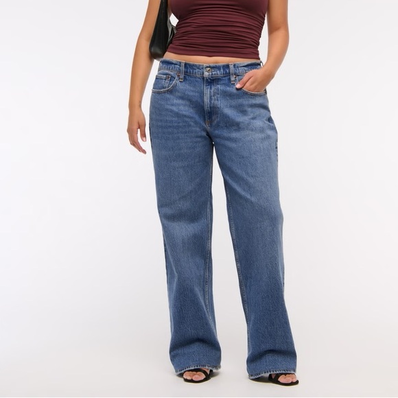 Abercrombie & Fitch Denim - Abercrombie & Fitch The Baggy Low Rise Denim Jeans - 30